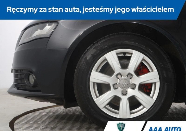 Audi A4 cena 27000 przebieg: 249969, rok produkcji 2008 z Bartoszyce małe 137